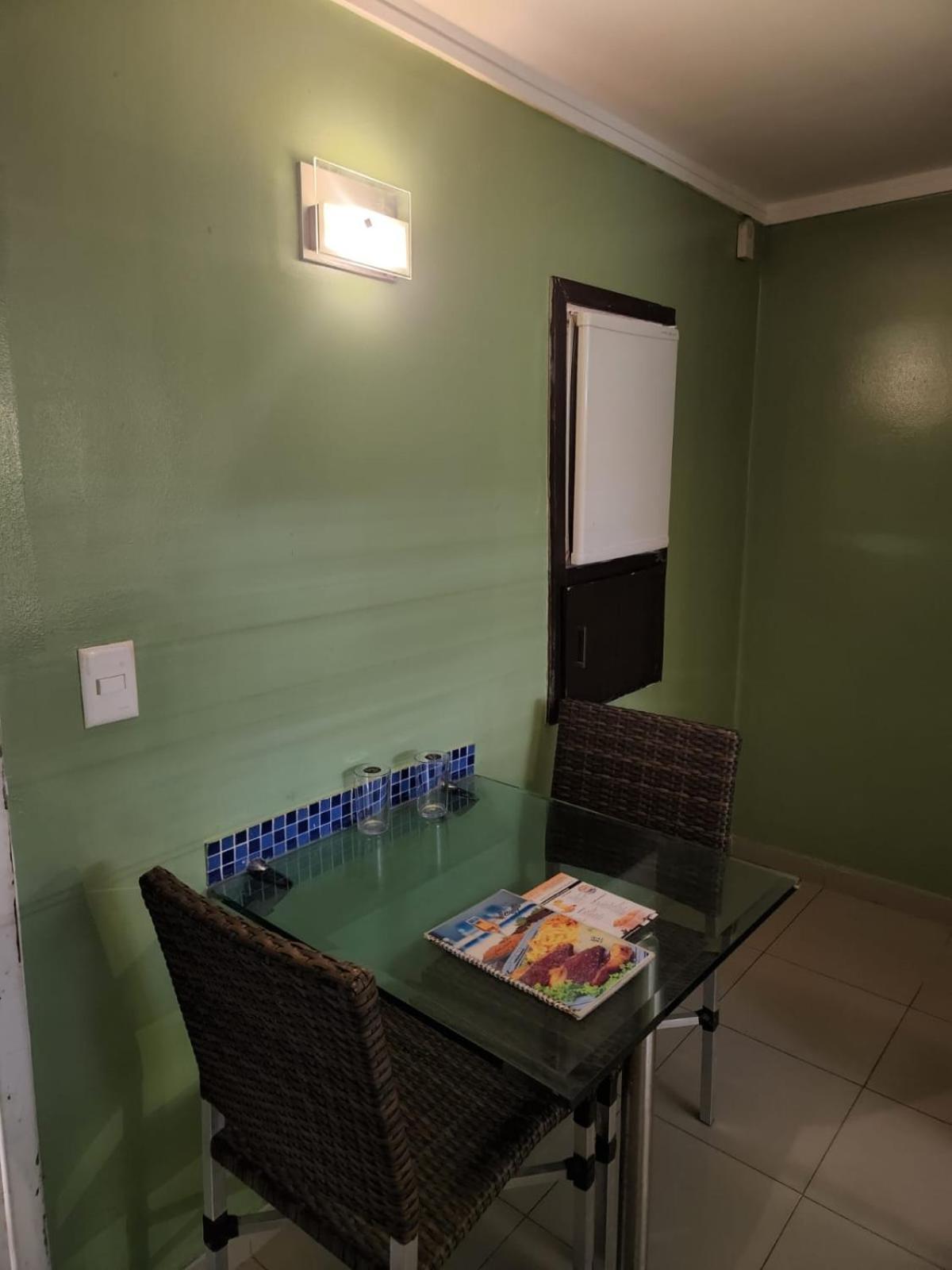 Status Motel Pe15 (Adults Only) Олінда Екстер'єр фото