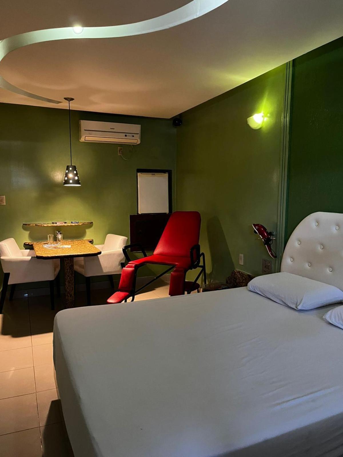 Status Motel Pe15 (Adults Only) Олінда Екстер'єр фото
